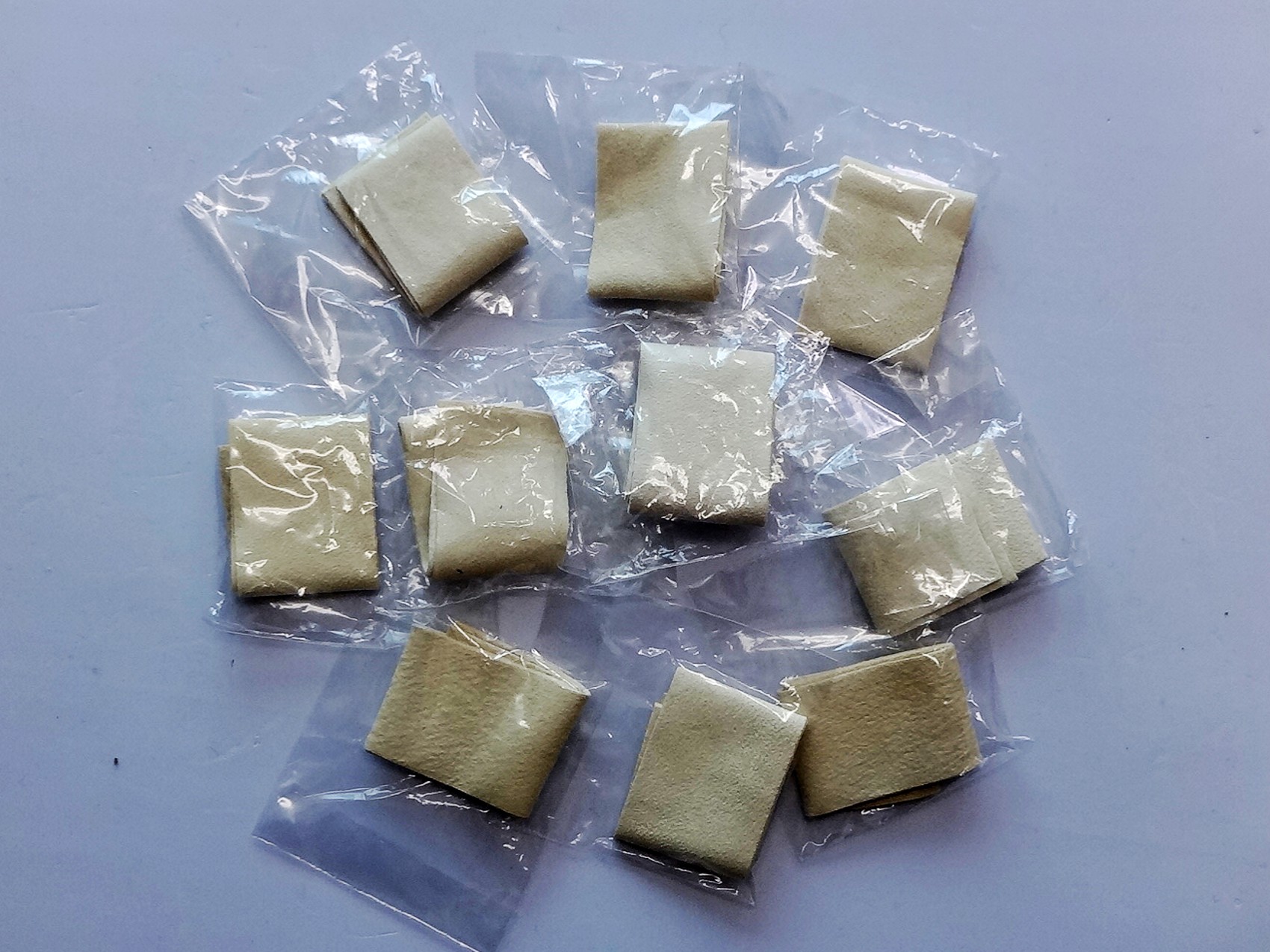 雑音除去用鹿の皮